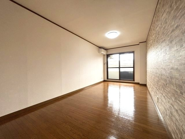 サンシャイン喜志の寝室