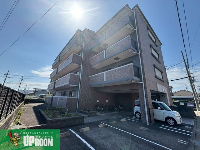 レジデンス味美の外観