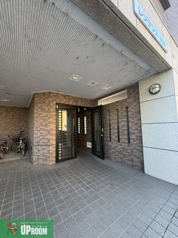 レジデンス味美のロビー