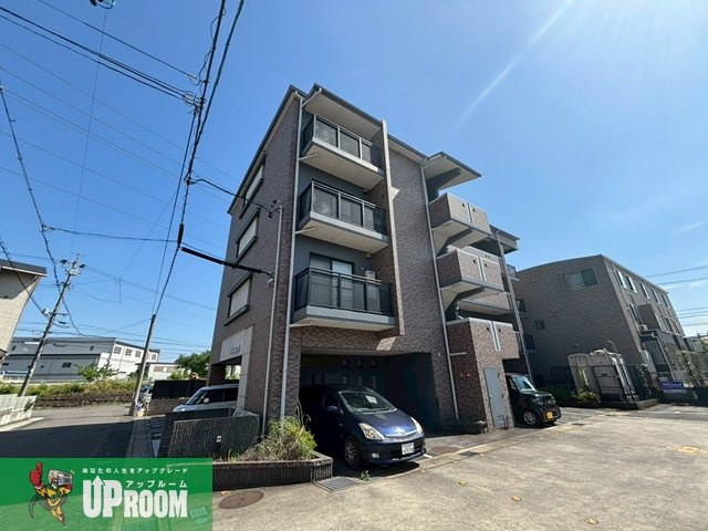 レジデンス味美の外観