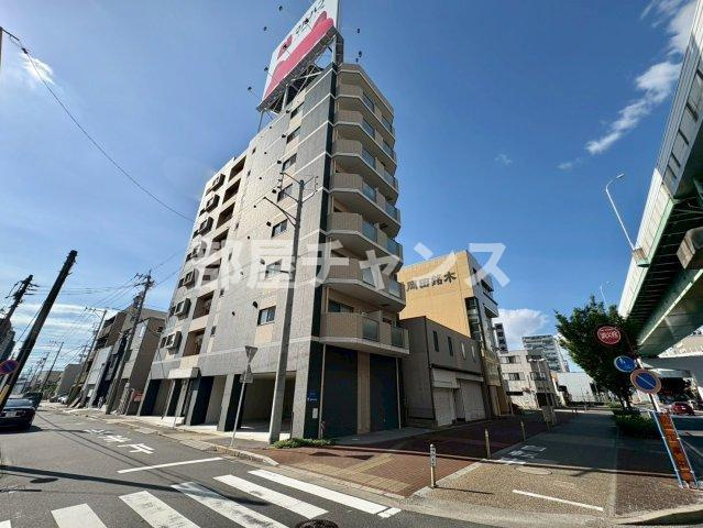 名古屋市中川区山王３丁目の賃貸マンション