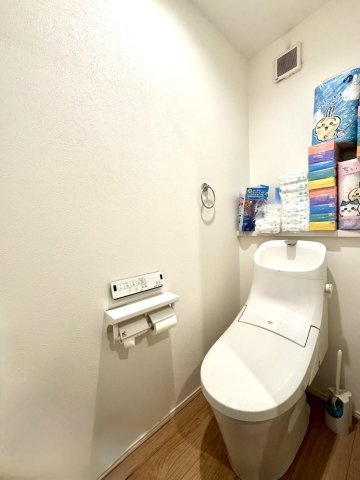 川中島1丁目 中古戸建てのトイレ