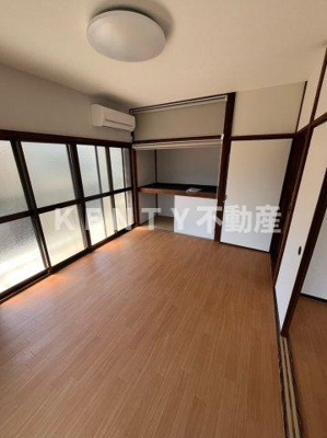 【居間・リビング】 | 西六郷3丁目戸建て | おしゃれな居間です