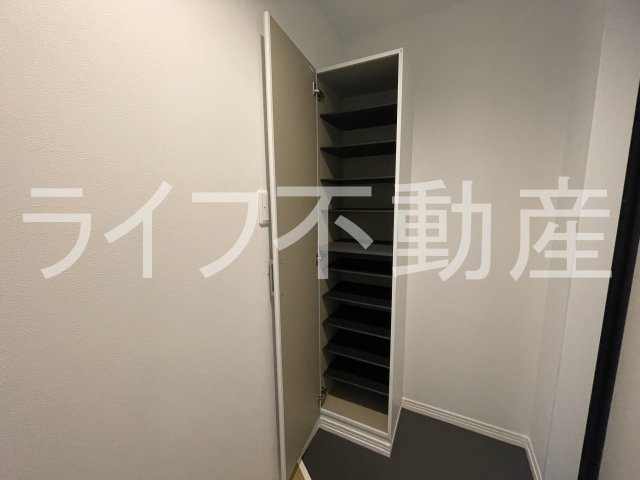 CRASTINE岩田町5丁目の収納|大きなスペースがあり、収納には困りません