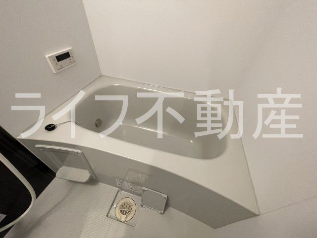 CRASTINE岩田町5丁目の浴室|お風呂です