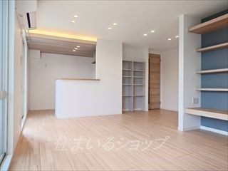 広島市安佐北区可部南１丁目のアパートの居間・リビング