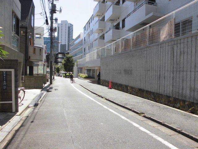 APAガーデンズ新宿戸山公園の周辺