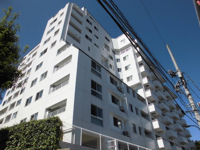APAガーデンズ新宿戸山公園の外観