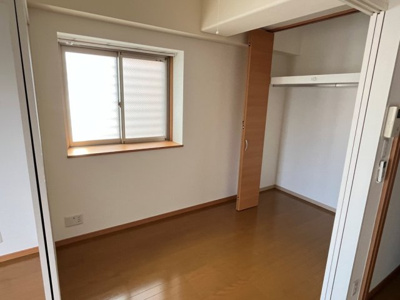 【洋室】 | ロイヤルシャトー大須