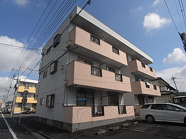 ソレイユハイツの外観