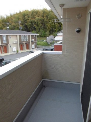 パパグラッチェ　Ｂのバルコニー|外からの目が気にならないバルコニーで洗濯物が干せます