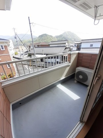 サンリット　ヴィラ　Ⅰのバルコニー|陽当たり良好なバルコニーです
