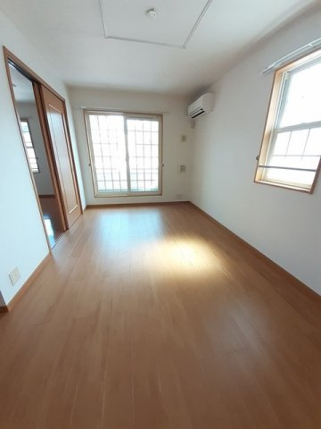 サンリット　ヴィラ　Ⅰの居間・リビング|リビングです