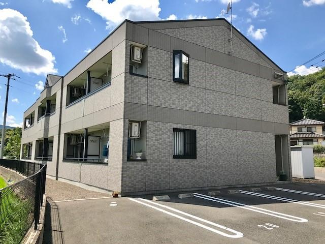 Royal Maisonの外観|外観写真（昼）