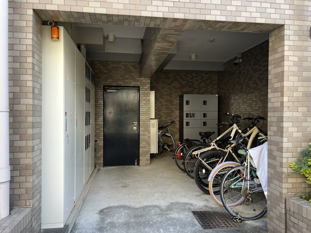 ディアレスト四ツ池の駐輪場