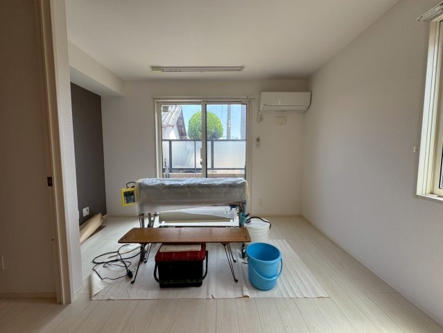 スカイヴィラ豊中の居間・リビング