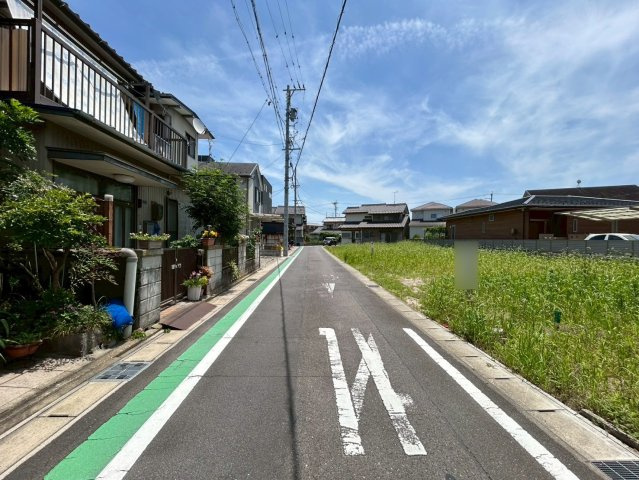 売土地　一宮市和光2丁目　45.55坪の前面道路含む現地写真