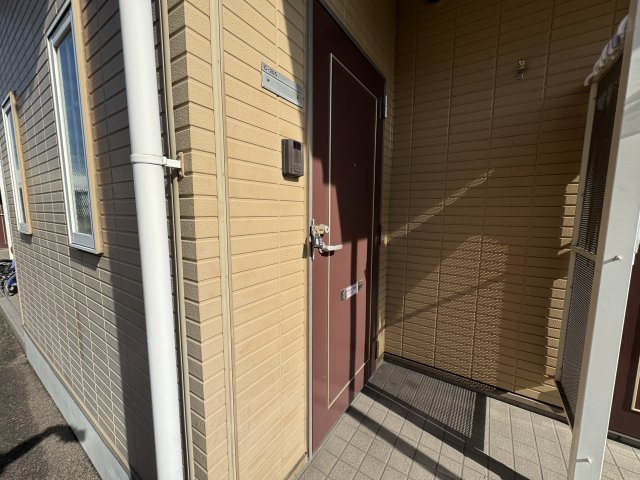 エントピア名和北Cの玄関