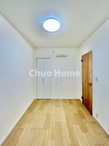 エヴァーグリーン立石の子供部屋|【子供部屋】お子様を持つ家庭の約6割が「家族や子どものため」に購入を希望。入学後の転校を避け、広い空間でのびのび育てたいなどの親心が、家探しのきっかけになっているようです。