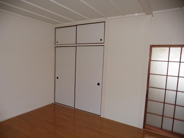 坂田アパート 102号の収納