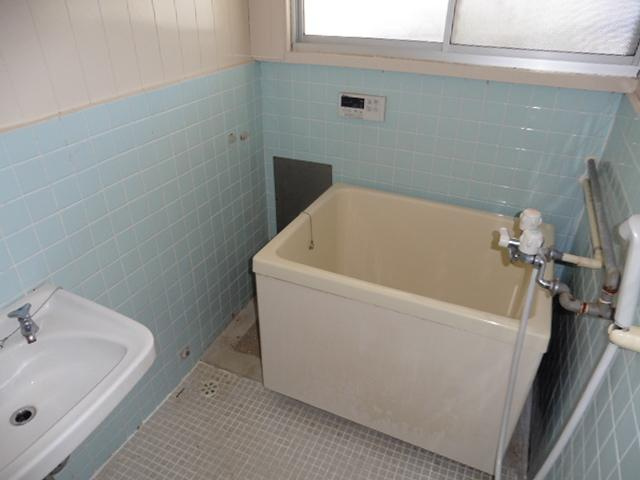 坂田アパート 102号の浴室