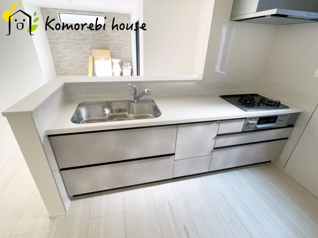 鴻巣市大芦　新築一戸建て　グラファーレ　01のキッチン|使いやすいキッチンです