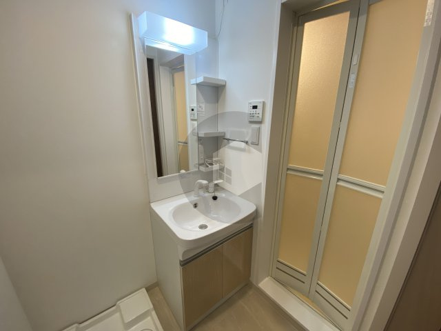LEPUS御厨Bの独立洗面台