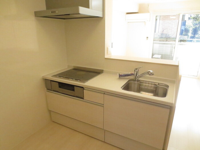 ラ・ナチュール B棟のキッチン|Ｂ105 ＩＨコンロ付きキッチン