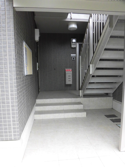 ブライトコート花繰 C棟のエントランス|エントランス