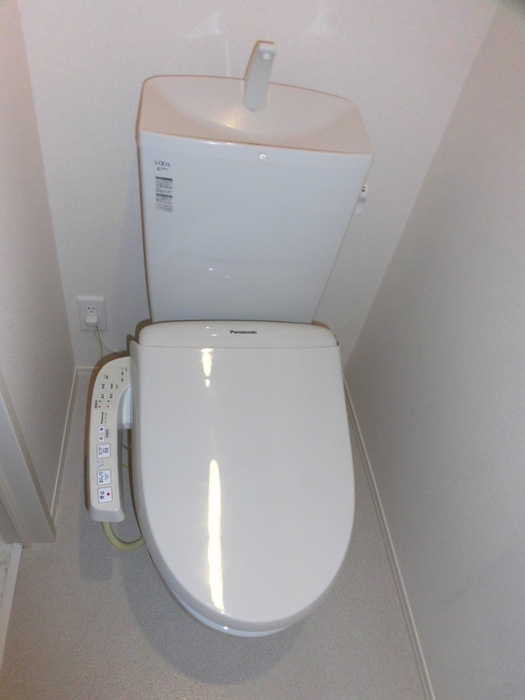 ブライトコート花繰 C棟|Ｃ105 温水洗浄暖房便座