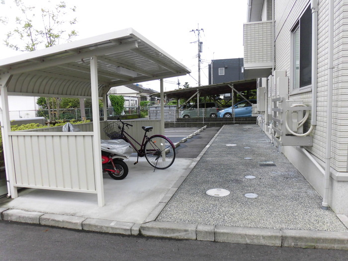 ガレンド吉尾 A棟のその他共用部分|駐輪場