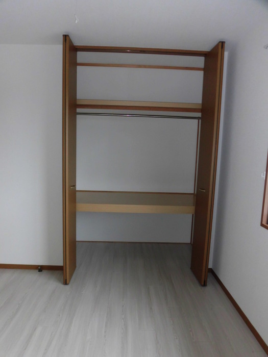 ウィルコート志比田の収納|203 収納