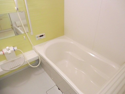 【浴室】 | ラフォーレ東山 | ゆったり過ごせるお風呂です