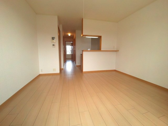 カレントの居間・リビング