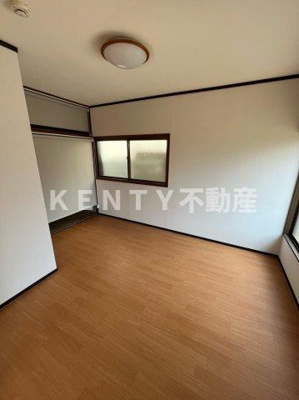 【居間・リビング】 | 西六郷3丁目戸建て | ゆったりとしたリビングです