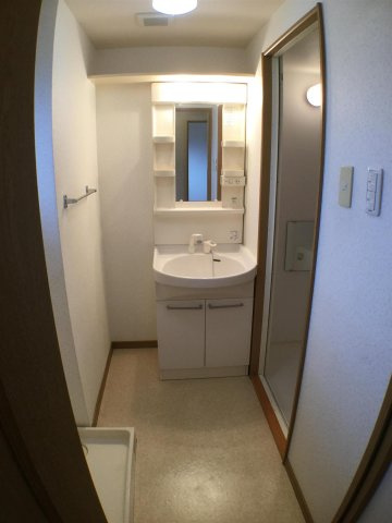 Y＆Mデイジーの収納|洗面台