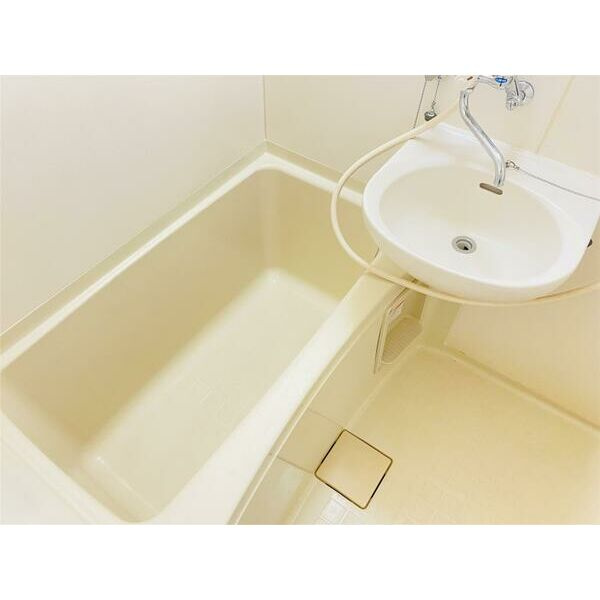 姫路市井ノ口のハイツの浴室