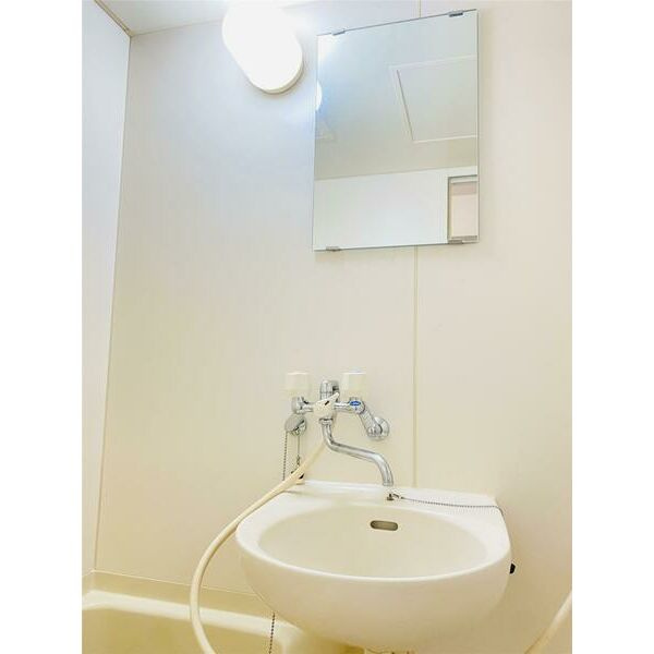 姫路市井ノ口のハイツの洗面所