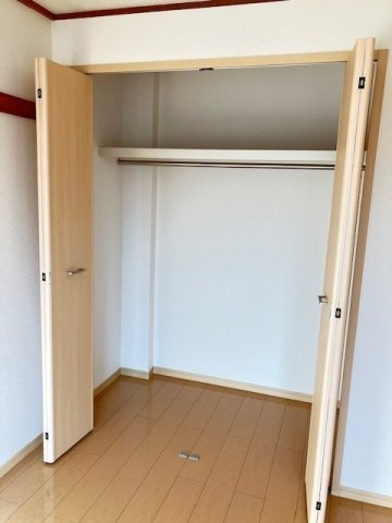 たっぷりとした収納スペースです