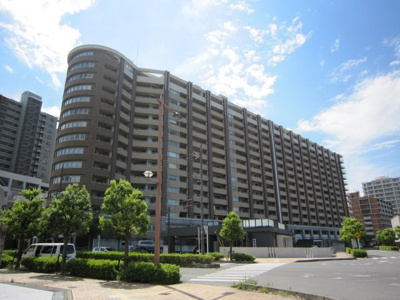 【外観】 | ネバーランド大津ＧＲＡＮＢＥＹ | 陽当りや通風・仕様設備やお部屋の大きさの比較、近隣・周辺環境や街並みなど、資料には掲載していない情報が現地にはたくさんあります。
是非一度、現地をご確認ください。