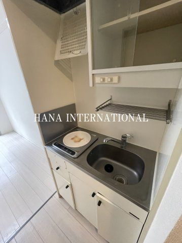 ウィンベルソロ国分寺1のキッチン|※別号室参考写真です