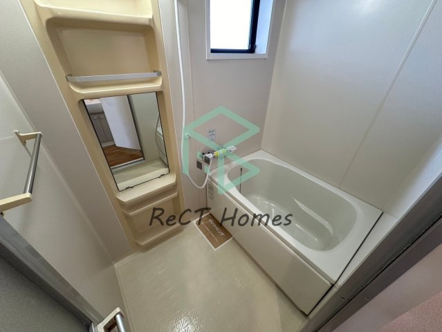 メゾン堀川 A棟の浴室