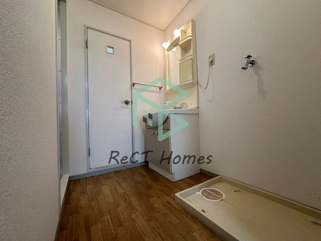 メゾン堀川 A棟の洗面所