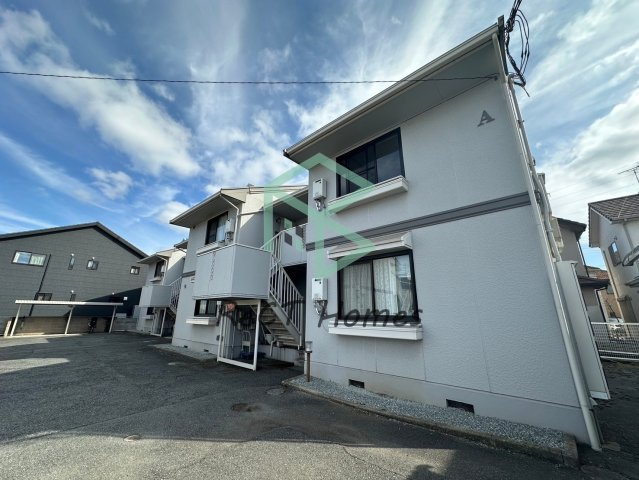 メゾン堀川 A棟の外観