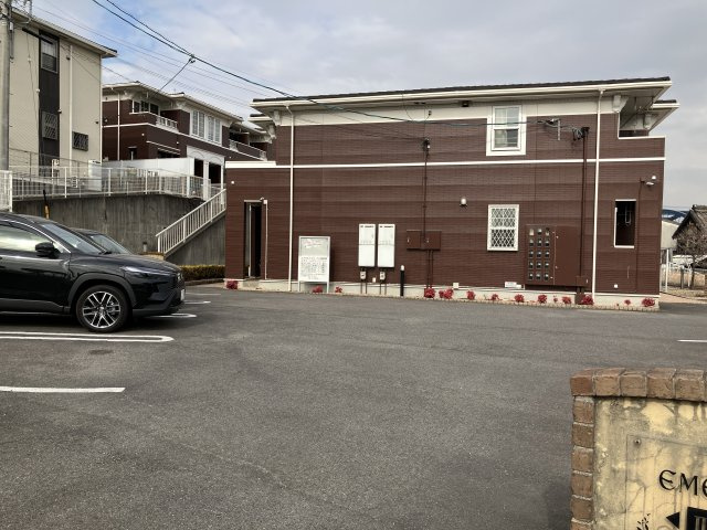 EMERALDⅡの駐車場