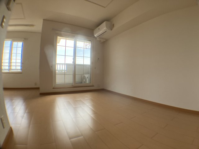 EMERALDⅡの居間・リビング