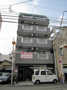 熊本市中央区九品寺１丁目の賃貸マンションの外観