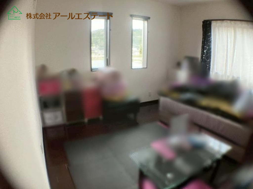 姫路市香寺町犬飼　　　JR播但線「香呂駅」徒歩15分の寝室