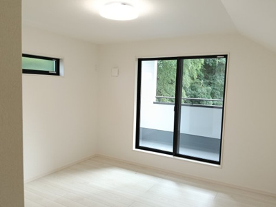 【洋室】 | 港北区小机町2期 | 個人の部屋や寝室として使える洋室です