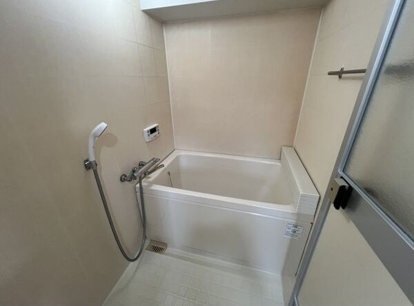八事石坂マンションの浴室|イメージ